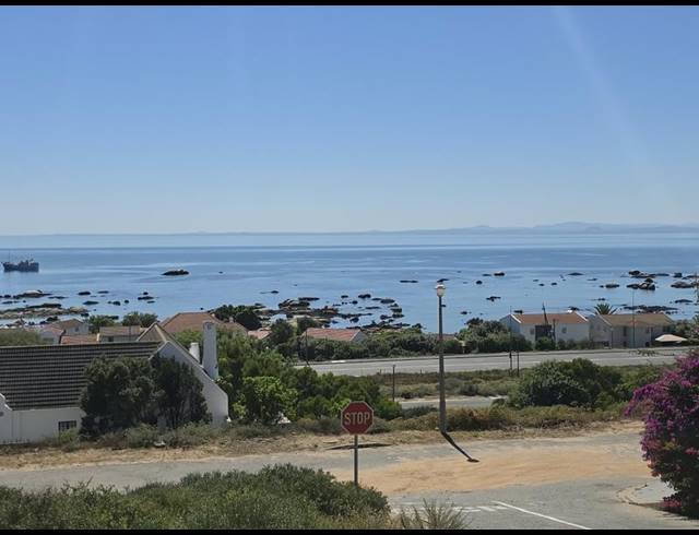 LAND FOR SALE IN BRITANNICA HEIGHTS